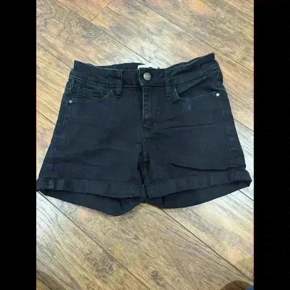 LC Lauren Conrad Black Denim Cuffed Shorts Women’s Size 2